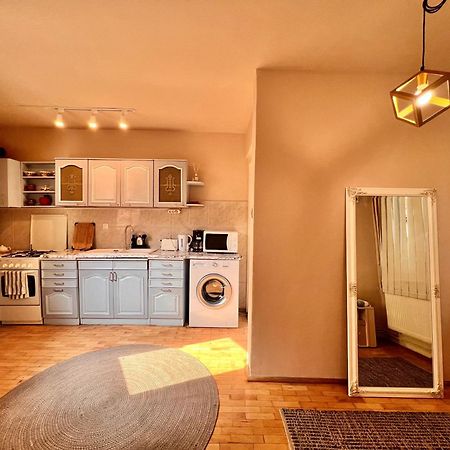 Old Town City Center Apartments บราชอฟ ภายนอก รูปภาพ