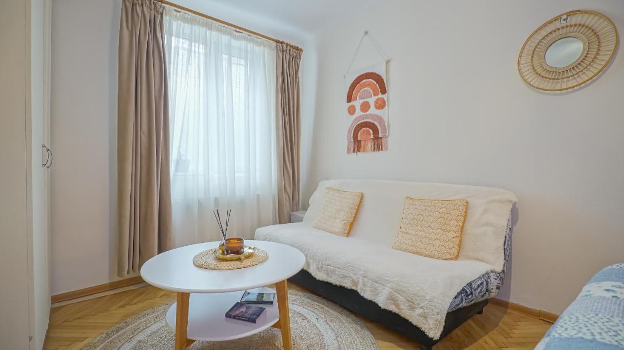 Old Town City Center Apartments บราชอฟ ภายนอก รูปภาพ