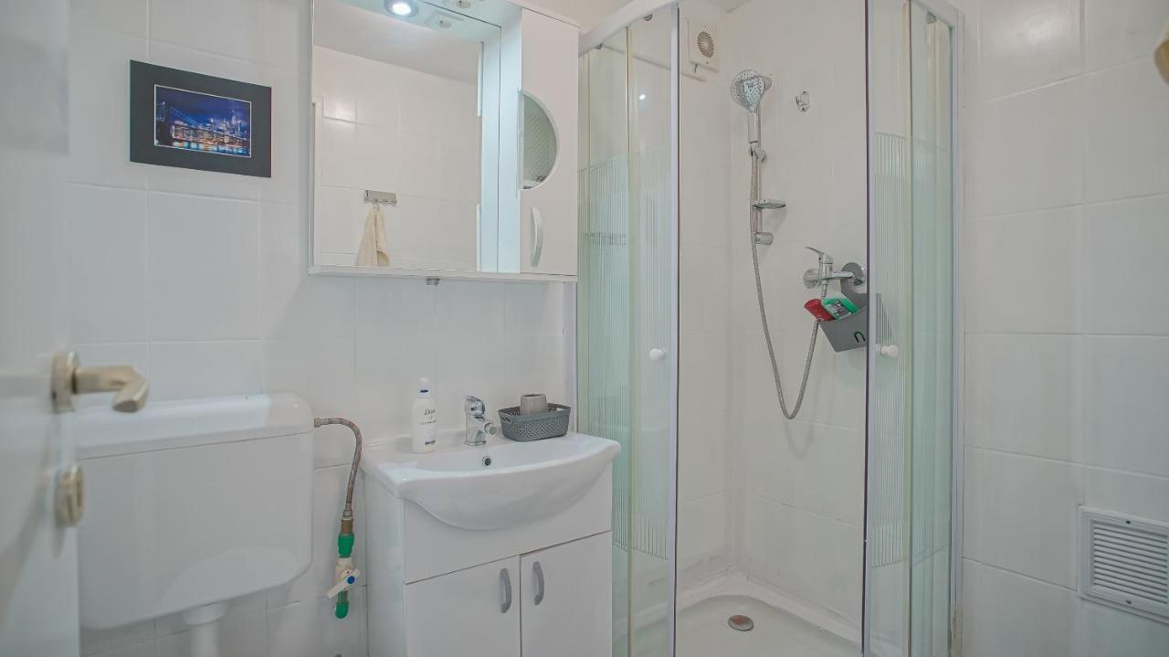 Old Town City Center Apartments บราชอฟ ภายนอก รูปภาพ