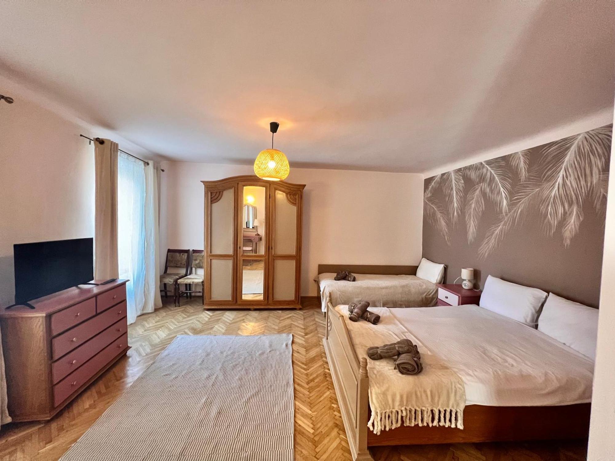 Old Town City Center Apartments บราชอฟ ภายนอก รูปภาพ
